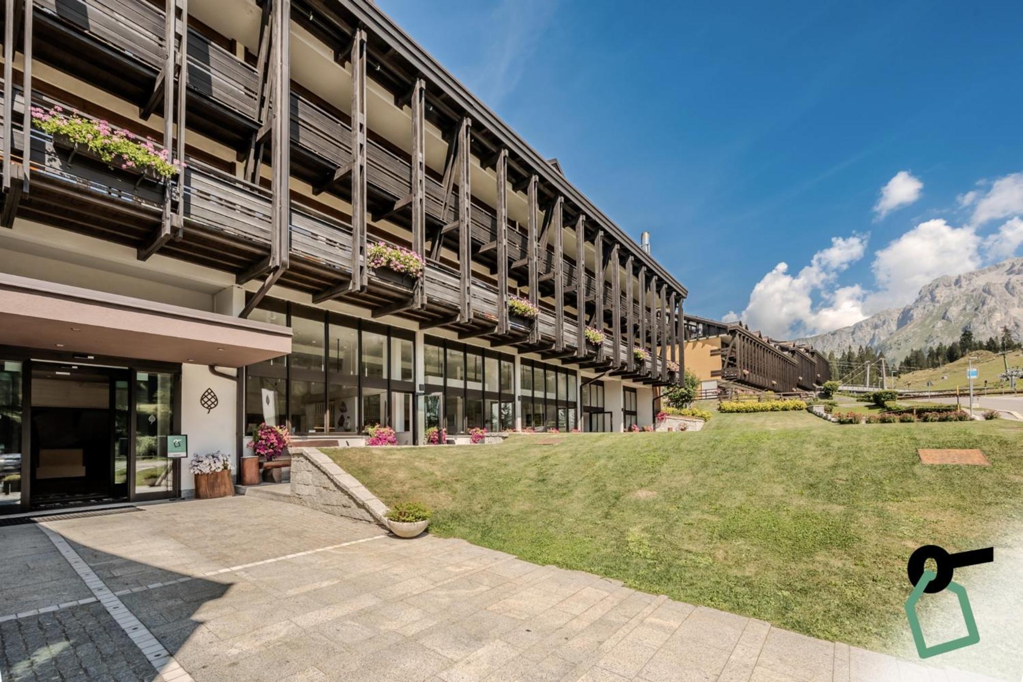 Hotiday Apartment Collection - Campiglio Groste Madonna Exterior foto